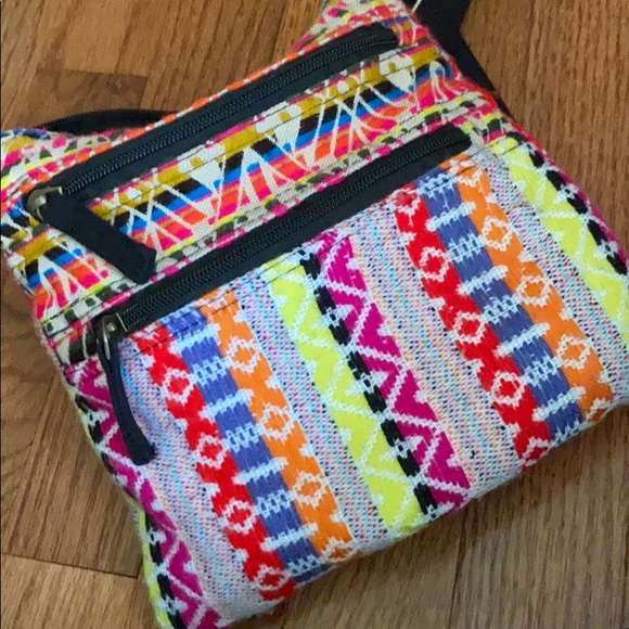 Arizona Crossbody Bag - Picture 3 of 3